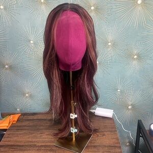 Chelsey Smith Crowns “Sangiovese”